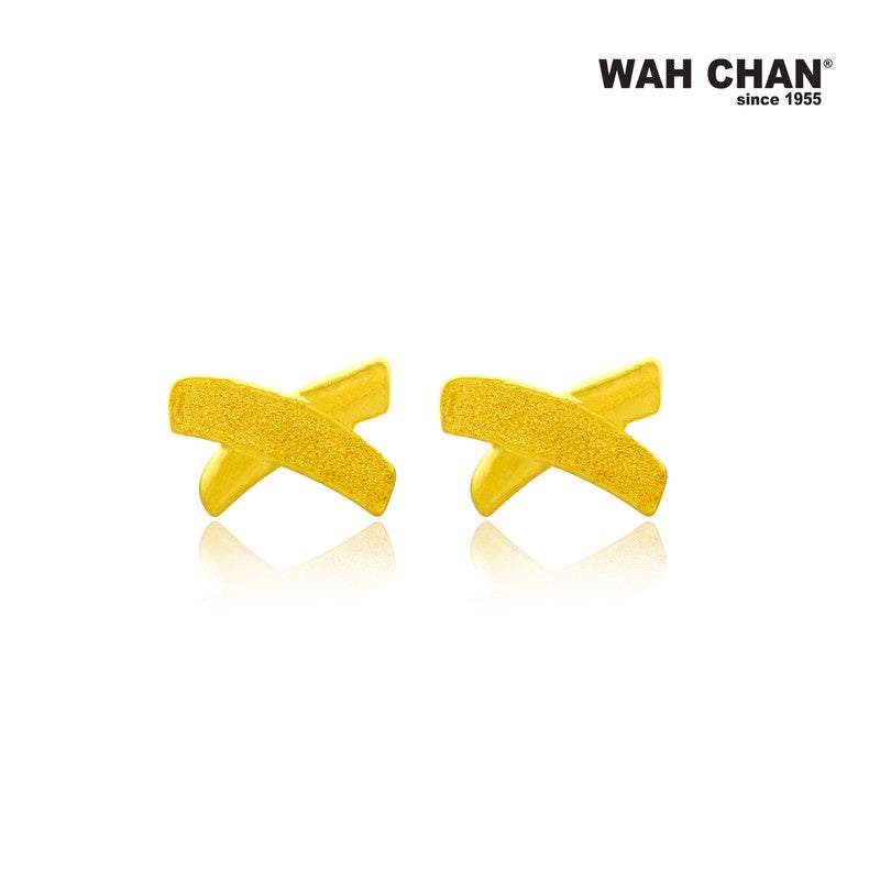 WAH CHAN 916 Gold Screw Back Earrings - Cross (OSE1069)