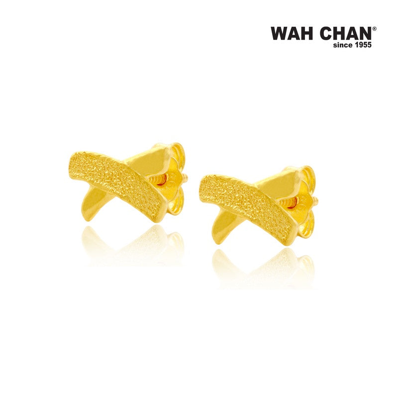 WAH CHAN 916 Gold Screw Back Earrings - Cross (OSE1069)