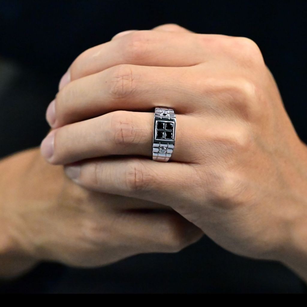Men Silver Ring S9RSQ491- White and Black - Image 2