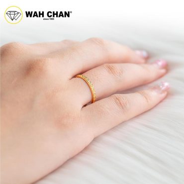 WAH CHAN 916 Gold Ring - Diamond Cut Textured Ring OSR1103