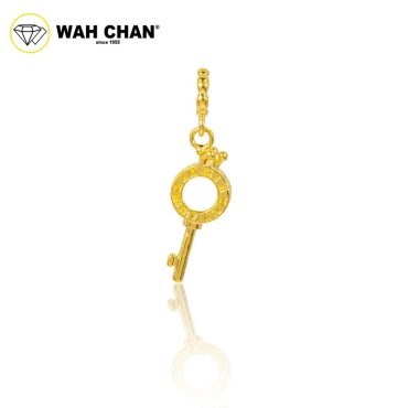 WAH CHAN 916 Gold Pendant - OSP1384 Key Pendant