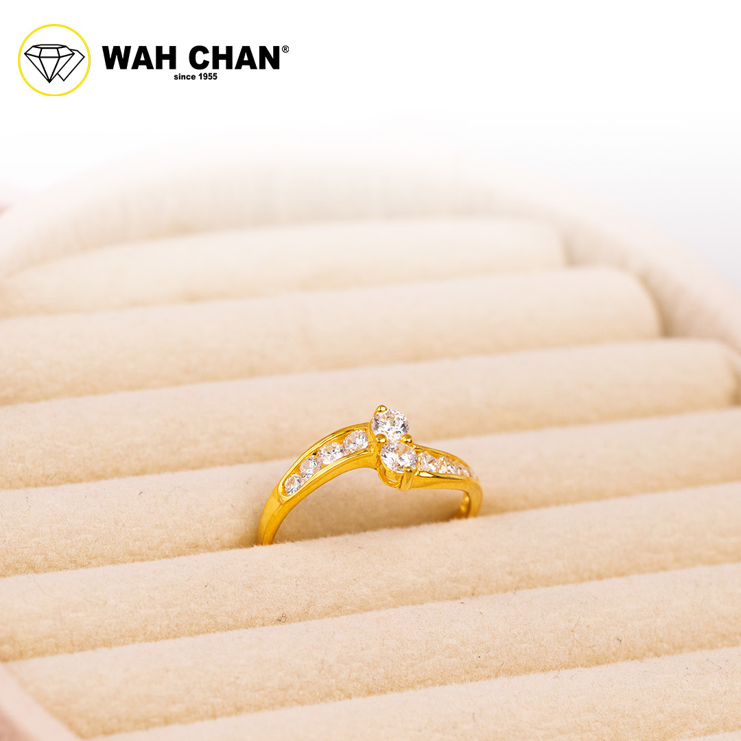 Wah Chan 585/14K Gold Ring - Cincin Zirconia WR133 - Image 2