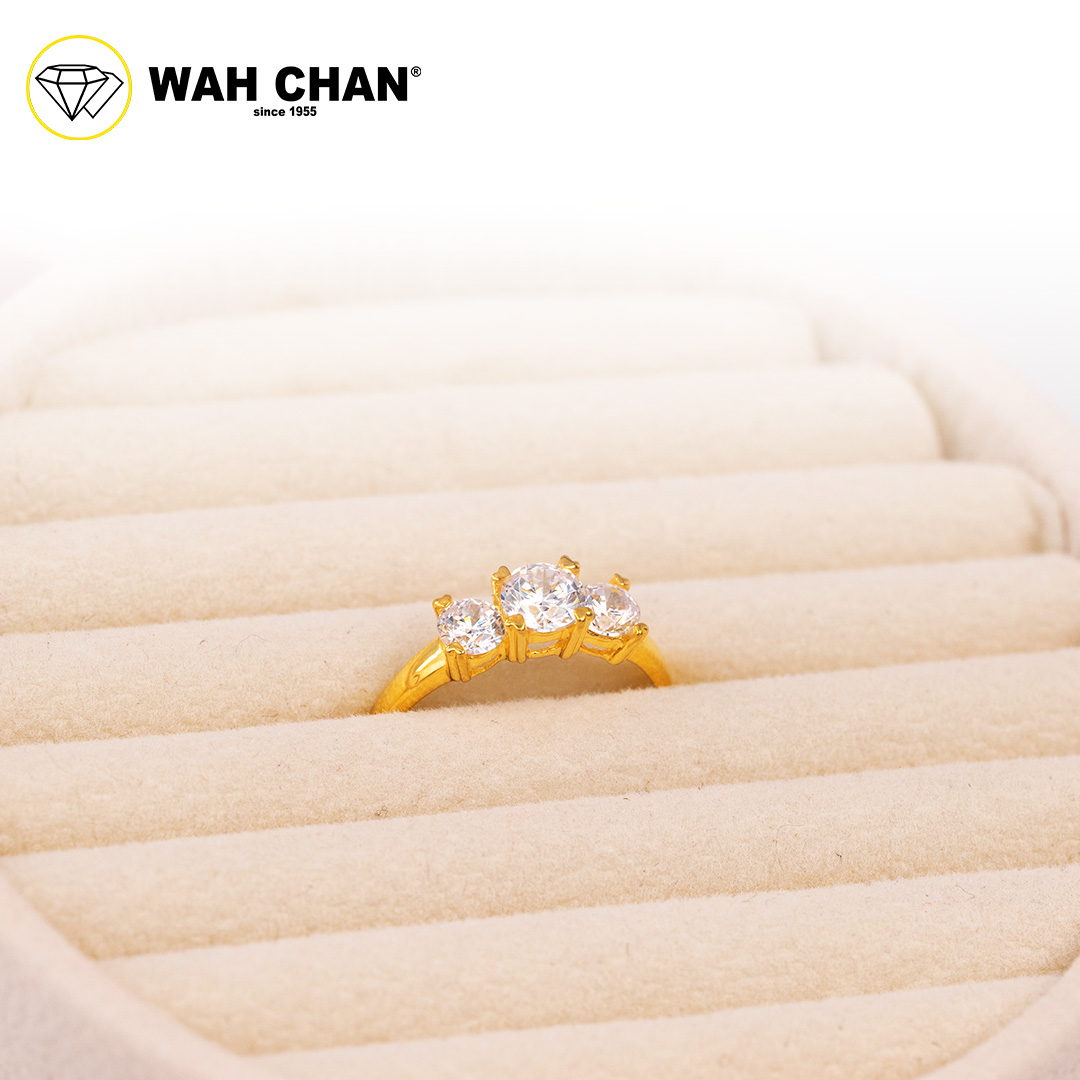 Wah Chan 585/14K Gold Ring - Cincin Zirconia WR136 - Image 2