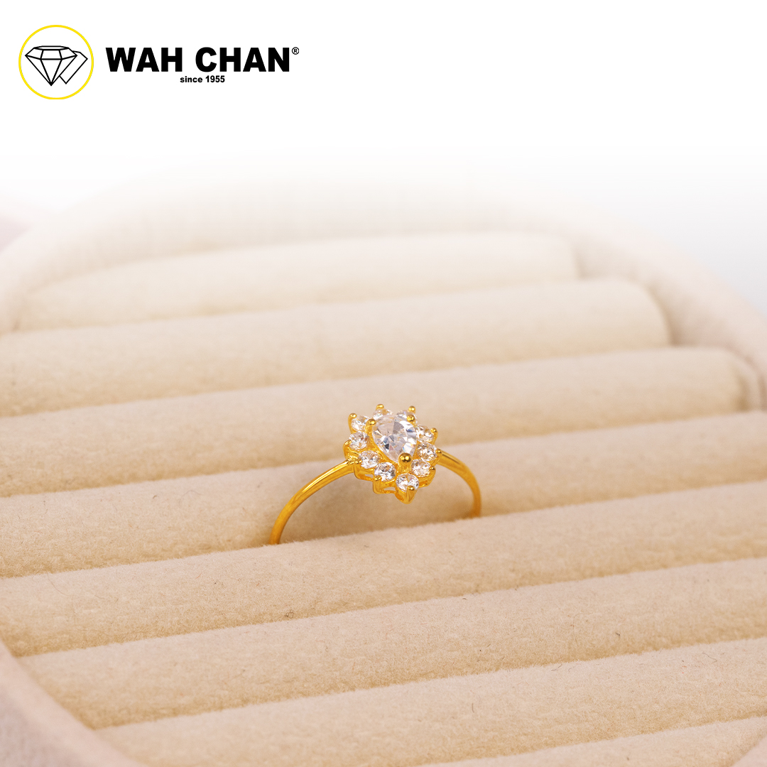 Wah Chan 585/14K Gold Ring - Cincin Zirconia WR146 - Image 2