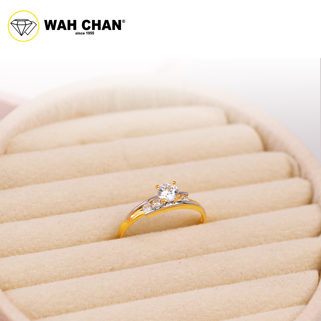 Wah Chan 585/14K Gold Ring - Cincin Zirconia WR187 - Image 2