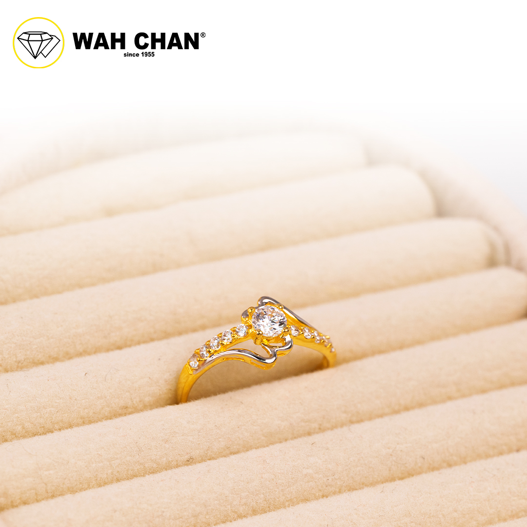 Wah Chan 585/14K Gold Ring - Cincin Zirconia WR245 - Image 2
