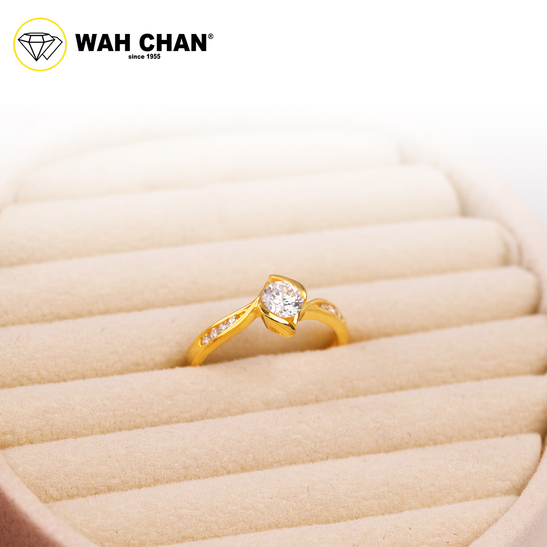 Wah Chan 585/14K Gold Ring - Cincin Zirconia WR424 - Image 2