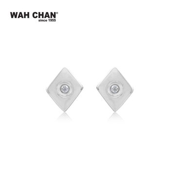 WAH CHAN 9K White Gold Diamond Earrings E3K00317-B01